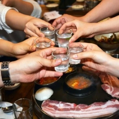 트랜스포머 술자리