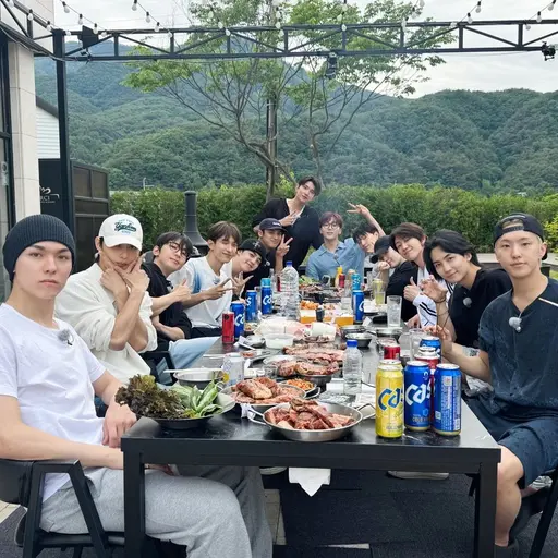 FatalRobot5242의 세븐틴 애들이 다 배신 했다