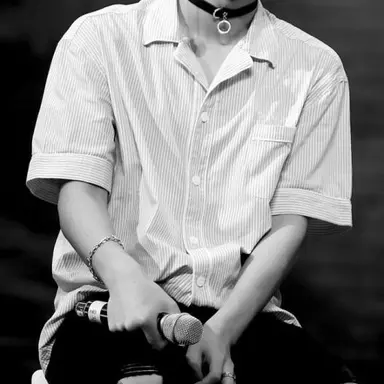 Profile image of 윤지성 리더