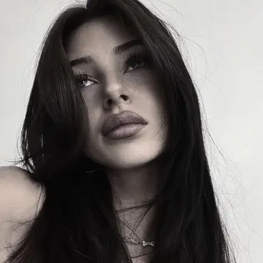 Profile image of Violet