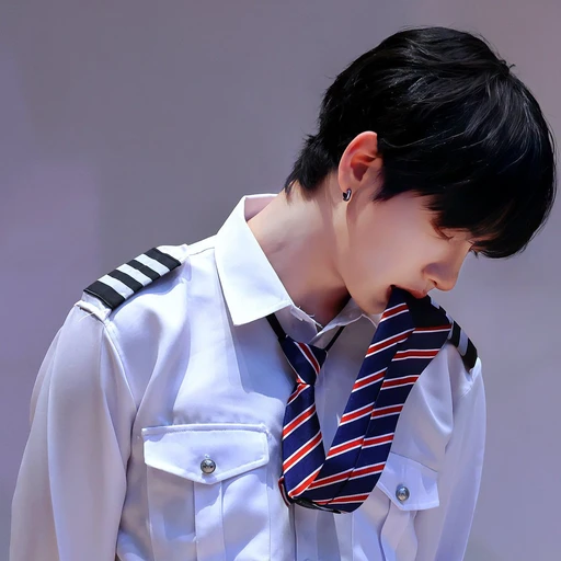 명재현