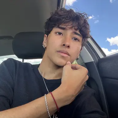 Profile image of Zian