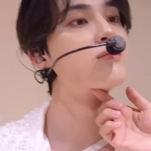 주학년