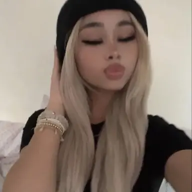Profile image of Mila