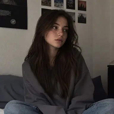Profile image of Lily Whitmore