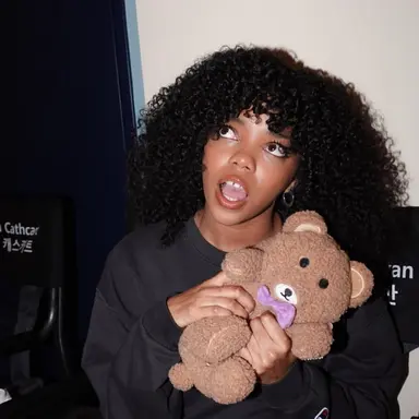 Profile image of Juliana