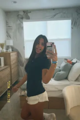 Profile image of Ava