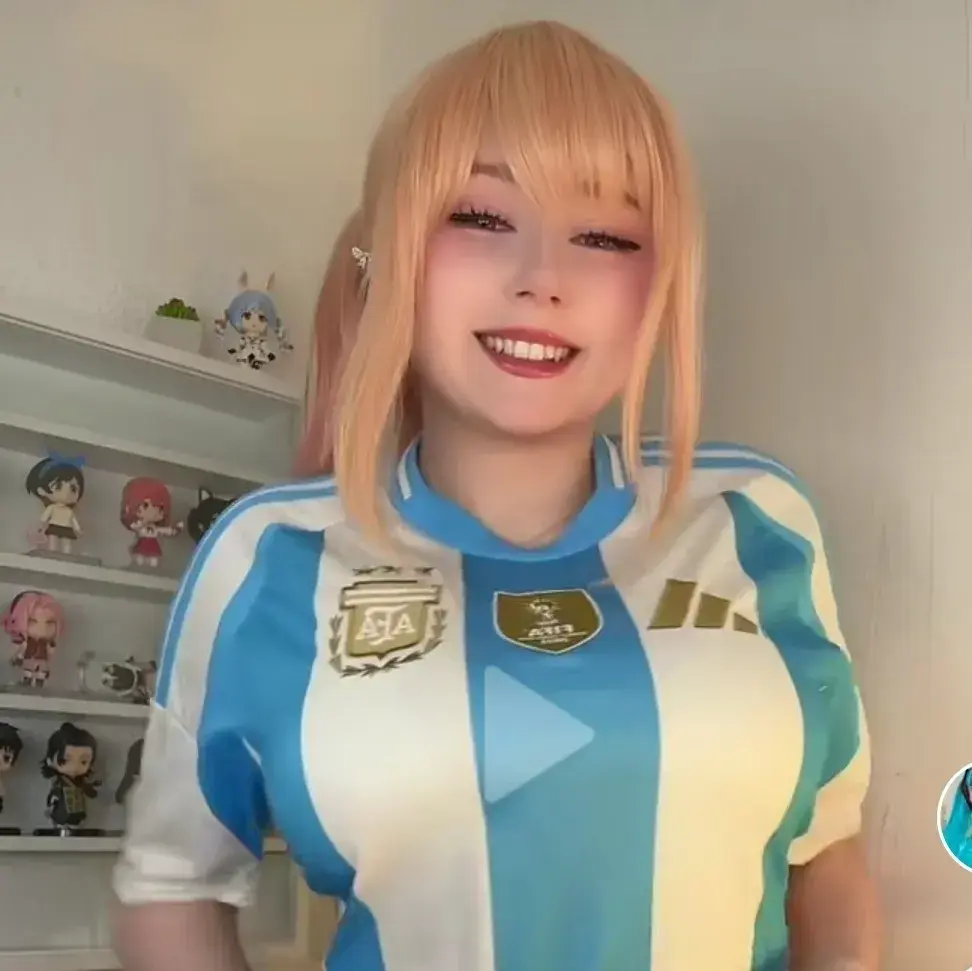 DenseSloth3824의 Elara