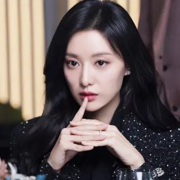 MatteCello6103의 홍해인