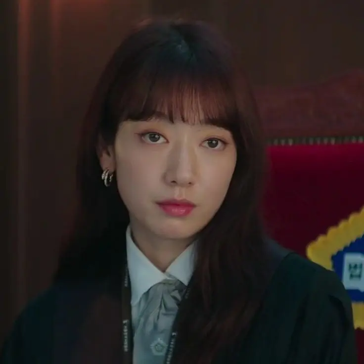 QuaintChoke7059의 강 빛 나