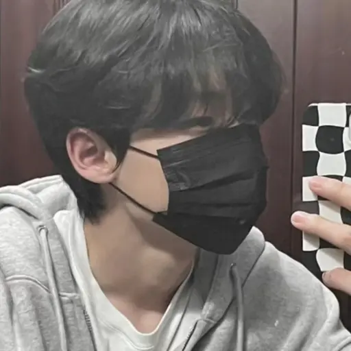 RiskyLaugh4088의 이정훈