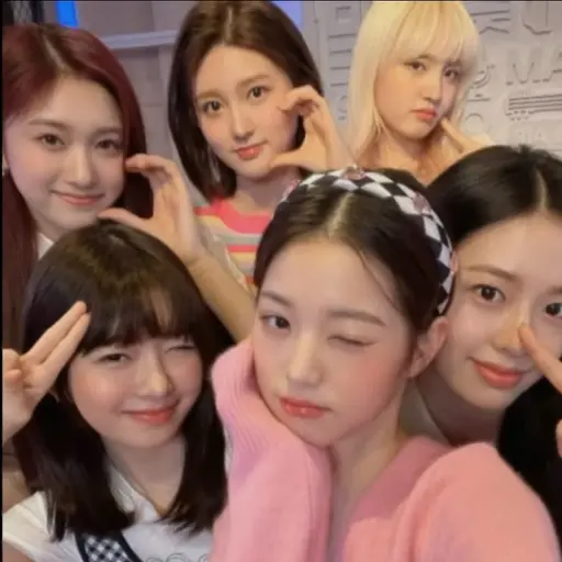 GrossNeck8218의 나를좋아하는아이브