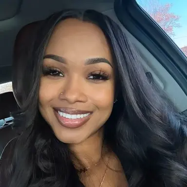 Profile image of Monica