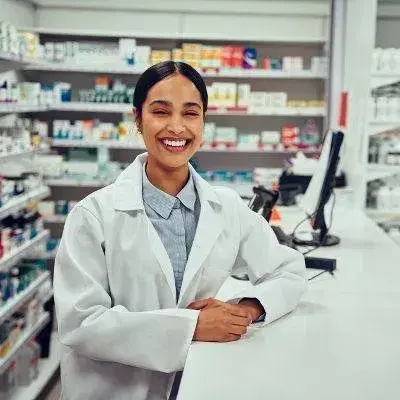 SmellyFlash6313의 Clara, Pharmacist