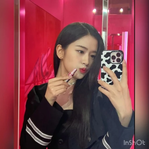 안유진(아내)   (4.7만 감사합니다!)