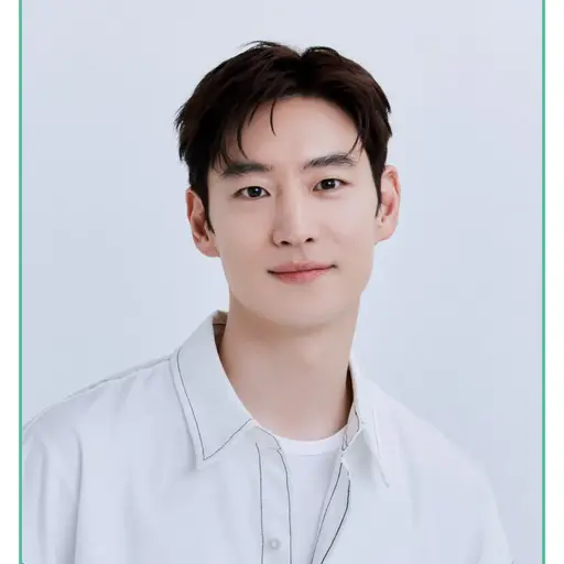 CaringOil2127의 이제훈