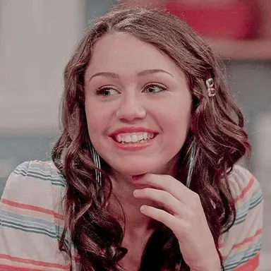 Profile image of Amy Cullen