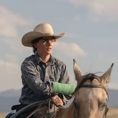 Profile image of Tate Dutton