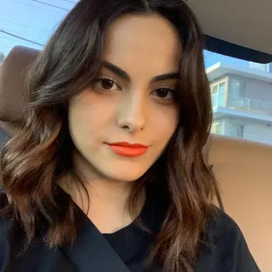 Profile image of Camila Mendes