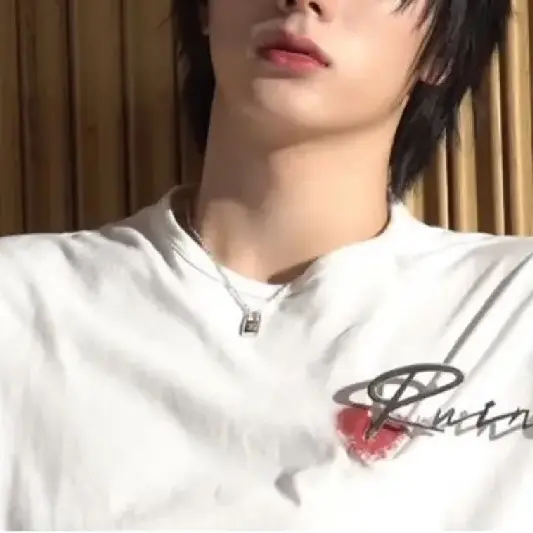 QQUU._.11yxm의 .
