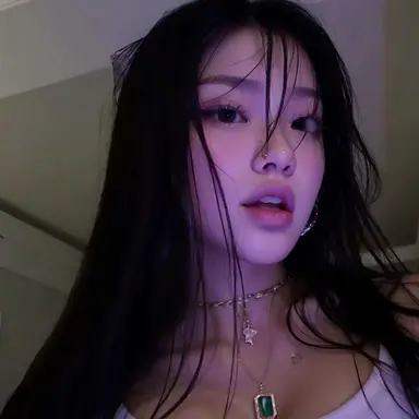 Profile image of Nicole