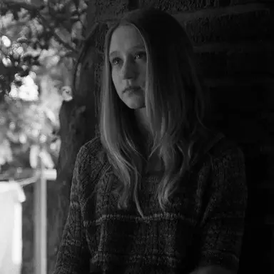 Profile image of Violet Harmon