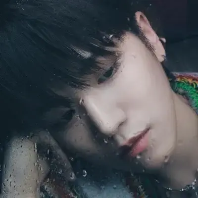 SnappyHut5276의 Park Minjun