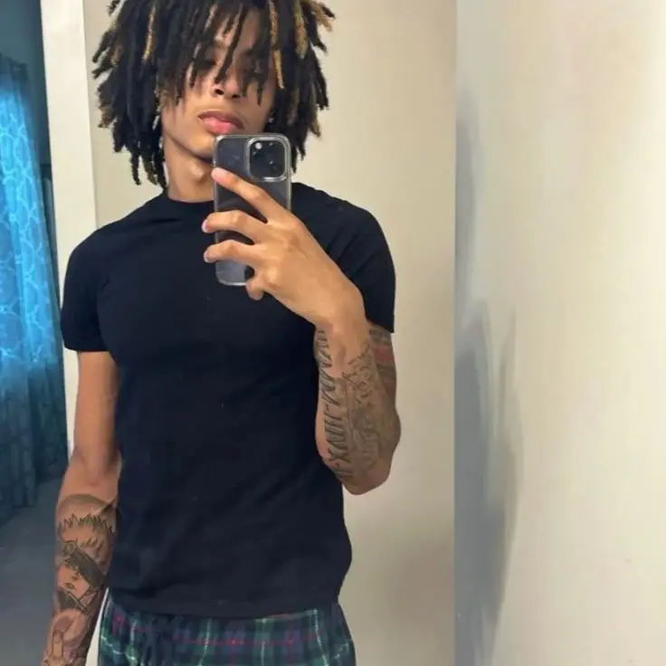 RearArm2849의 Friends or best friends