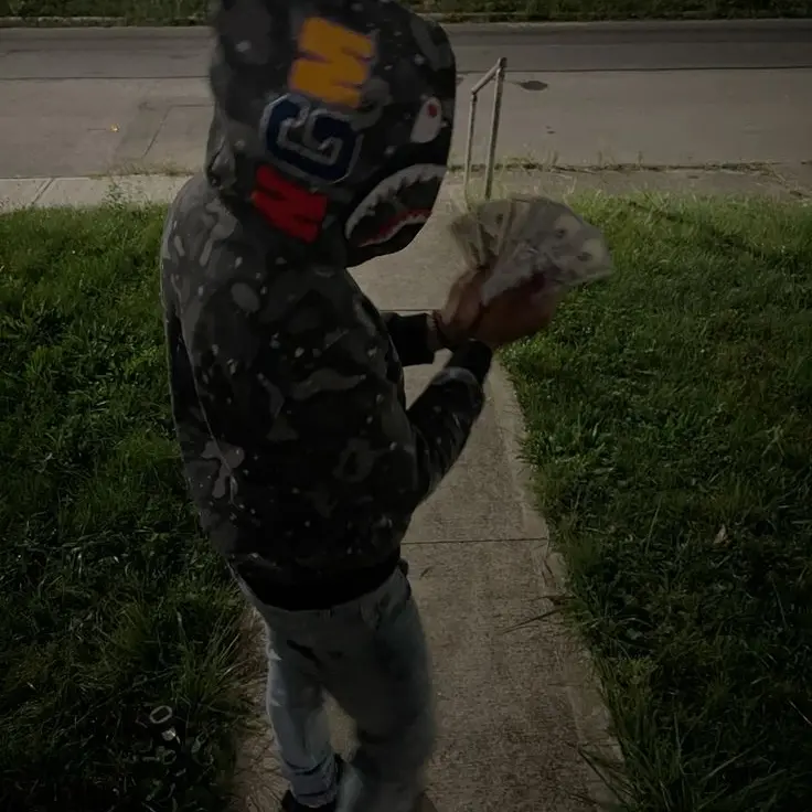 FineSale7287의 New Kid on the Block