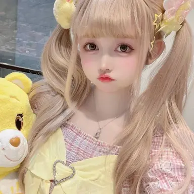 Profile image of Sarah