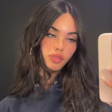 Profile image of Isla Vance