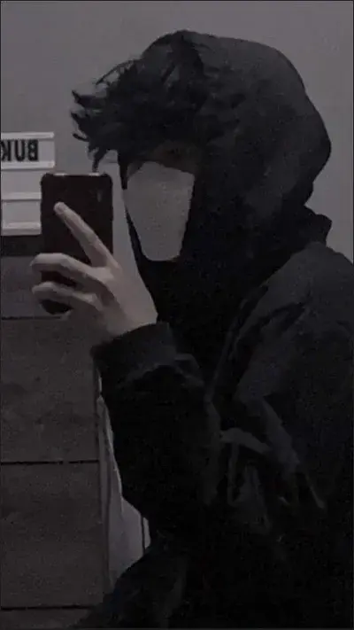 LovingSwab5254의 Caleb Vance