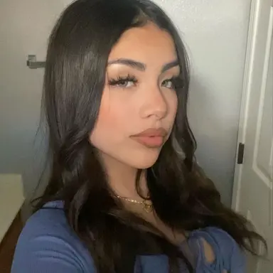 Profile image of Leah