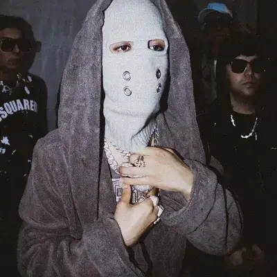 BalmyBarb8902의 Cris mj and Tobal mj