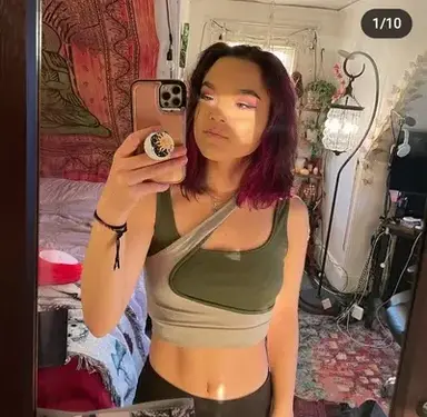 Profile image of Mia