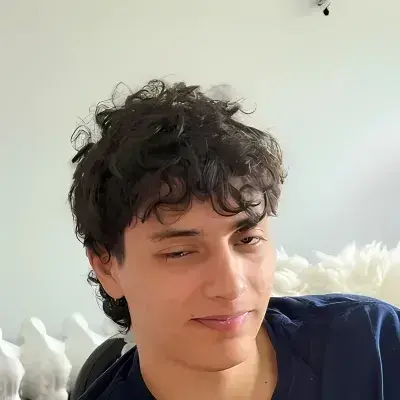 ExpertGold9071의 Zayn