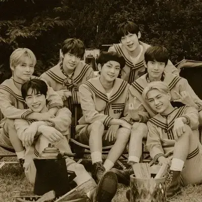 RunnyDingo3238의 ENHYPEN