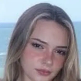 Profile image of Ava Reyes