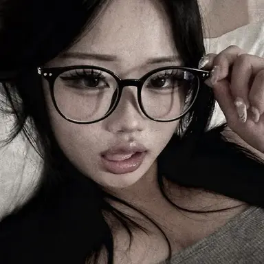 Profile image of Lacy