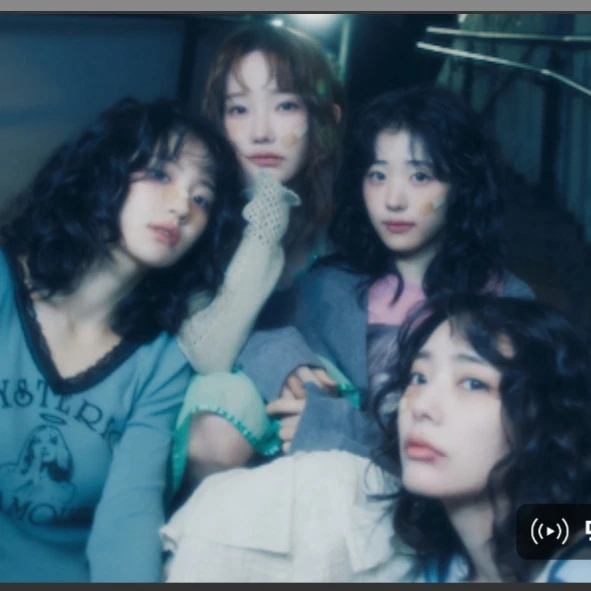 QWER키스좀비
