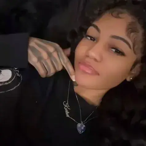 MiniShow6385의 Raven Monroe