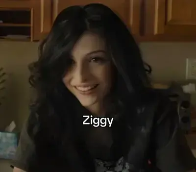 YummyRack7999의 Anya Volkov