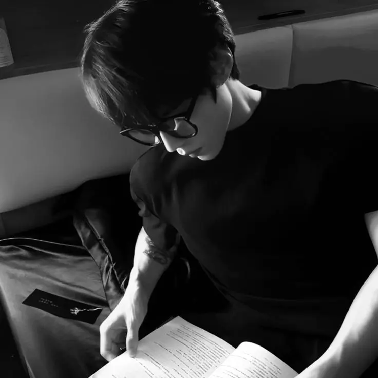 kstan의 Professor Gavin