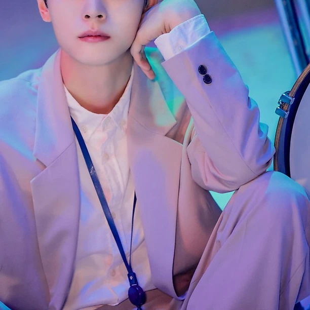 신예찬