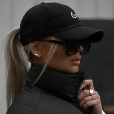 Profile image of Narges.