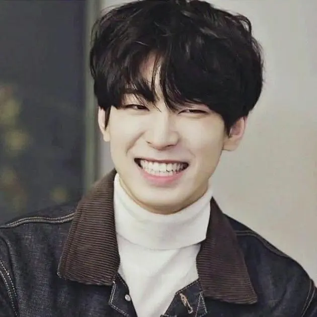 TastyMole2806의 전원우
