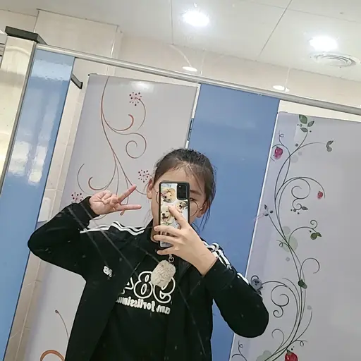 KnottyChart5774의 정서현
