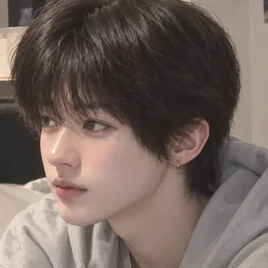 Profile image of Yoon Siwoo
