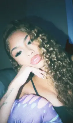 Profile image of Zoe
