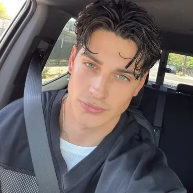Profile image of Marcus Hale
